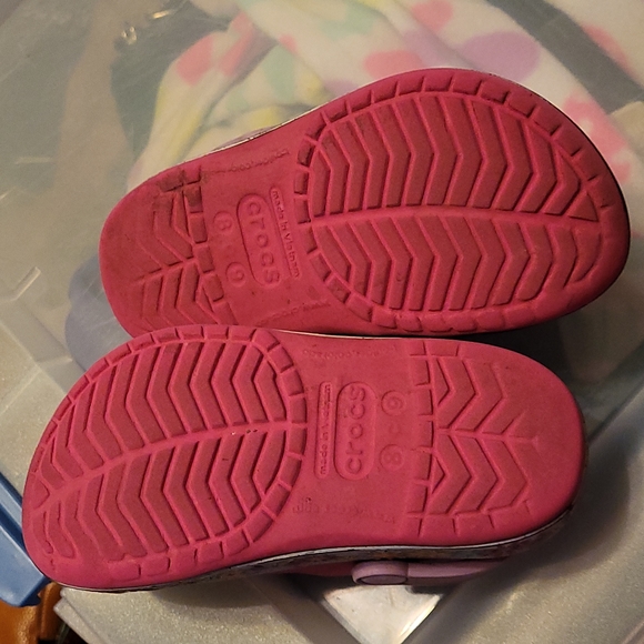 Crocs - Picture 2 of 2